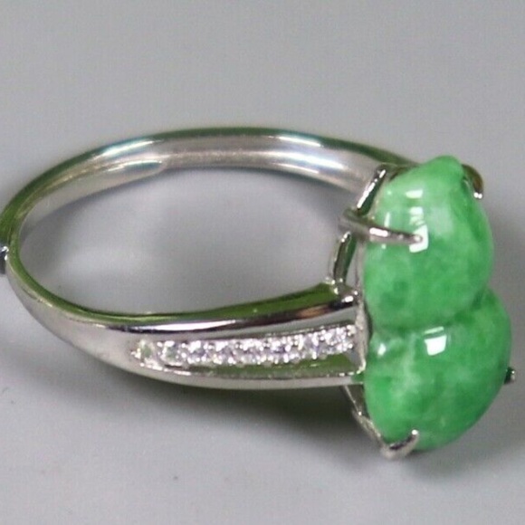 13*8 mm Gem/1.97 g Cert'd 925S Green Natural A JADE jadeite Adjustable Ring - Picture 5 of 9
